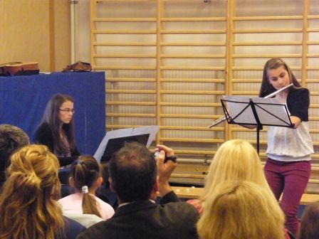 gal/12_13/Ev_vegi_koncert/DSCF0671.JPG